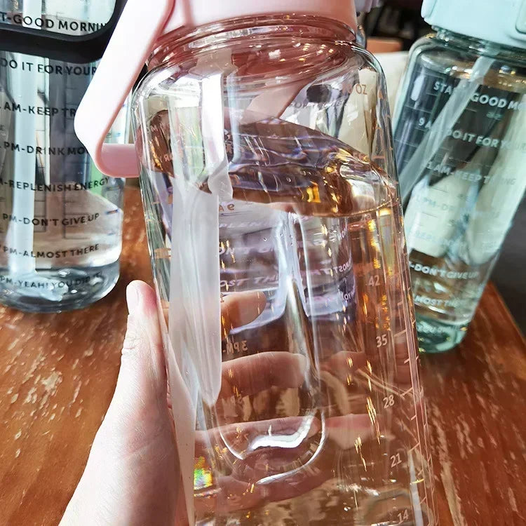 2L Water Bottle Large Capacity Plastic Straw Water Cup Drink Bottle